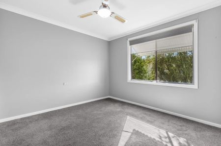 FAMILY LIVING WITH SWIMMING POOL - Photo 3