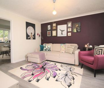 3 bedroom semi-detached house to rent - Photo 1