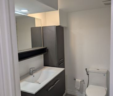 For Lease - 573 Sheppard Avenue, Pickering, Ontario - Photo 4