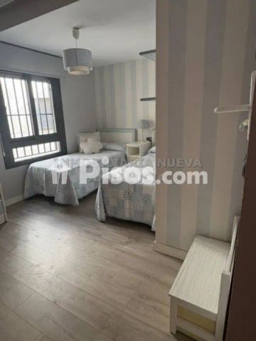 Piso en alquiler en Centro - Foto 5