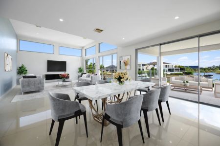 18 Ferrymans Court – Luxury Waterfront Living in One of River Links' Finest Locations - Photo 3