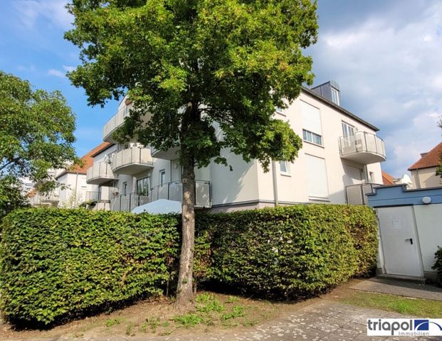 Ruhig gelegene 2-Zimmer-Wohnung mit 2 Balkone in grüner Lage. - Photo 1