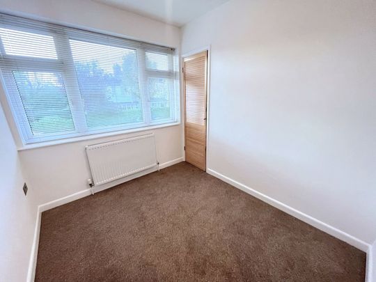 2 Bed Maisonette, Trinity Court, SW19 - Photo 1