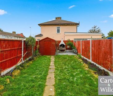 4 bedroom end of terrace house to rent - Photo 3