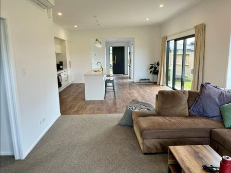 Modern easy care - Photo 5