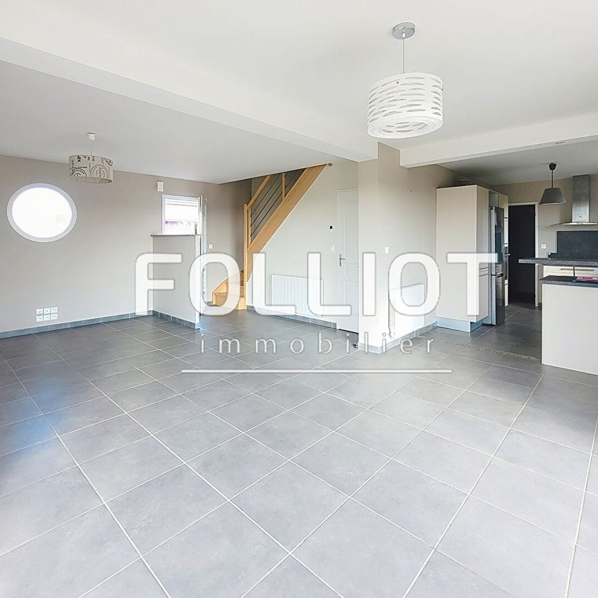 A LOUER Maison Agon Coutainville 5 pièce(s) 99.5 m2 - Photo 1