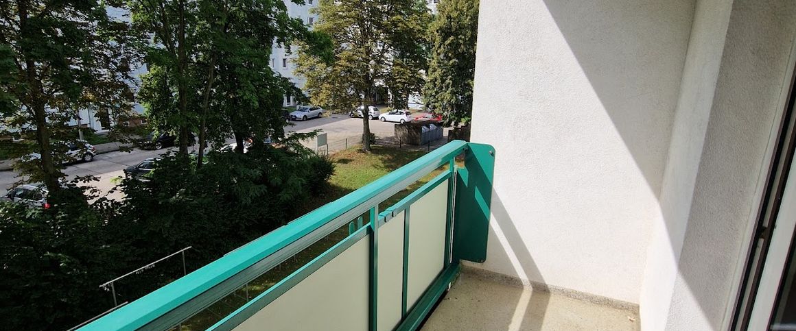 Sonnige Wohnung - frisch renoviert! - Foto 1