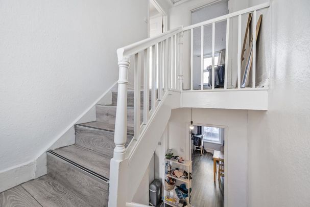 2 bedroom maisonette to rent - Photo 1