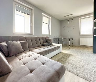2 - Pokojowe Mieszkanie, balkon, Wola Justowską – zdjęcie 1