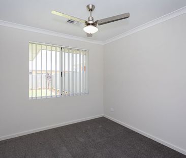 71 Greenpoint Way, Hilbert, WA 6112 - Photo 4