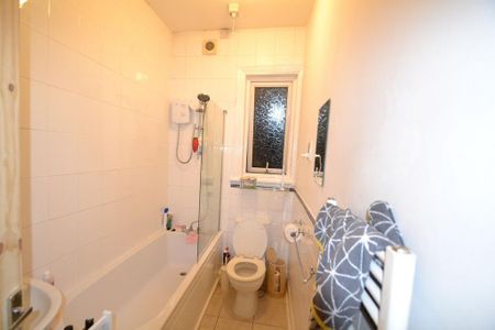 5 bedroom house to rent - Photo 4