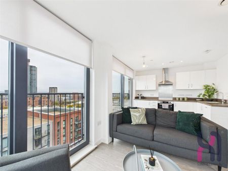 3 bedroom flat to rent - Photo 5