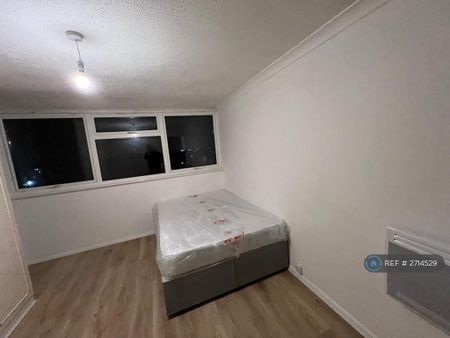 2 bedroom maisonette to rent - Photo 4