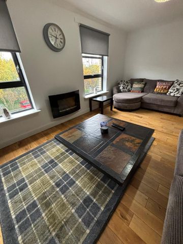 2 bedroom flat to rent - Photo 4