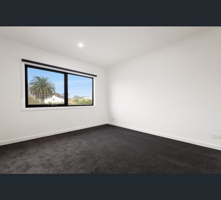 39C Latrobe Street, Cheltenham, Vic 3192 - Photo 3