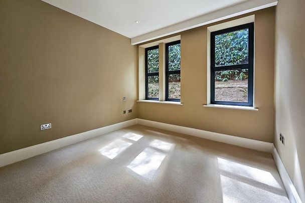 3 bedroom apartment to rent - Photo 1