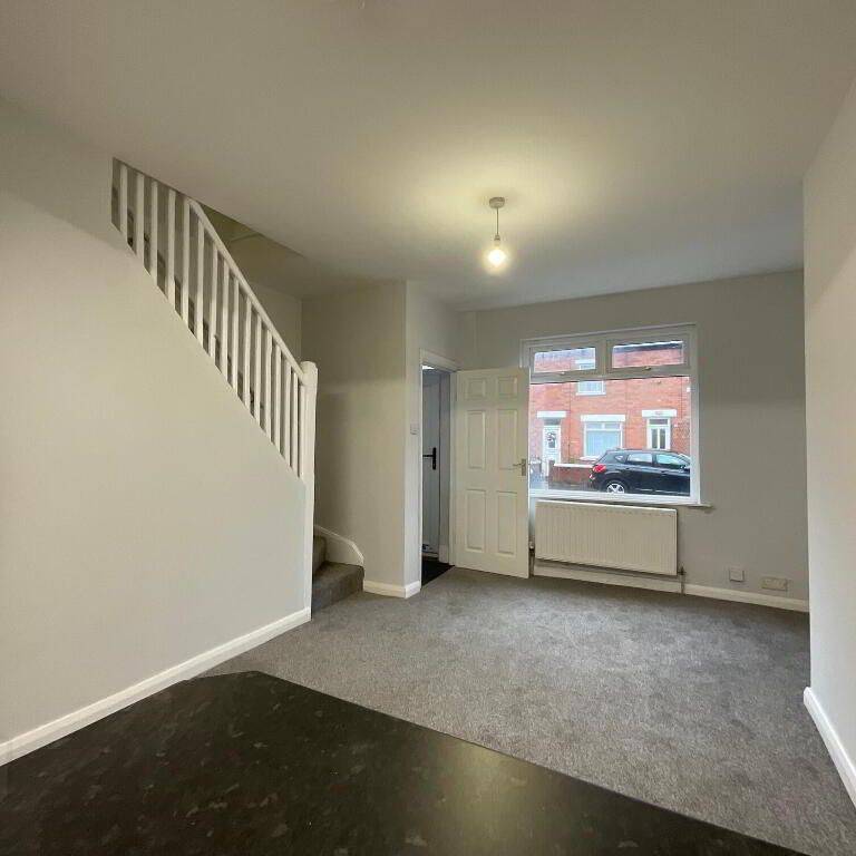 20 Glenside Parade, Belfast, BT14 8AH - Photo 1