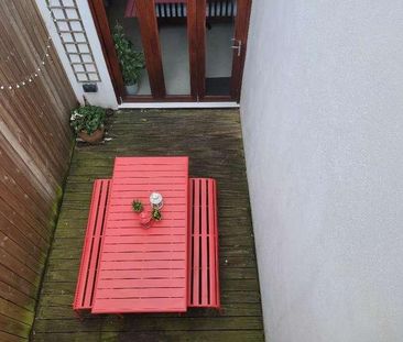 Friary Road, London, SE15 - Photo 1