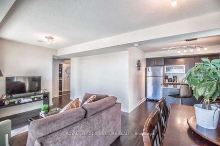 Vibe at Liberty Village Lofts , #1003 - Photo 3