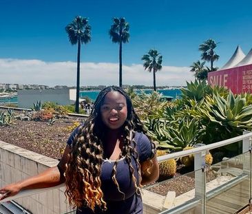 SUCHE eine Wohnung, oder eine liebe Wg wbs , berufstätig - Photo 1