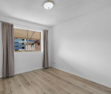 33/224 Marine Parade, Labrador QLD 4215 - Apartment For Rent - $750... - Photo 5