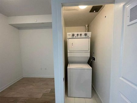 For Lease - 4655 Metcalfe Avenue Unit# 1004, Mississauga, Ontario - Photo 3