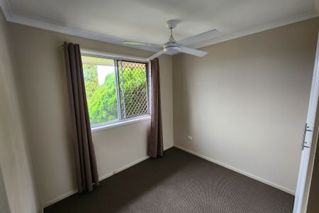 2/9 Lovejoy Court, Kearneys Spring - Photo 3