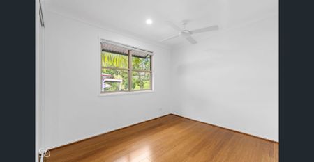 Light-Filled 3-Bedroom Townhouse - Photo 3