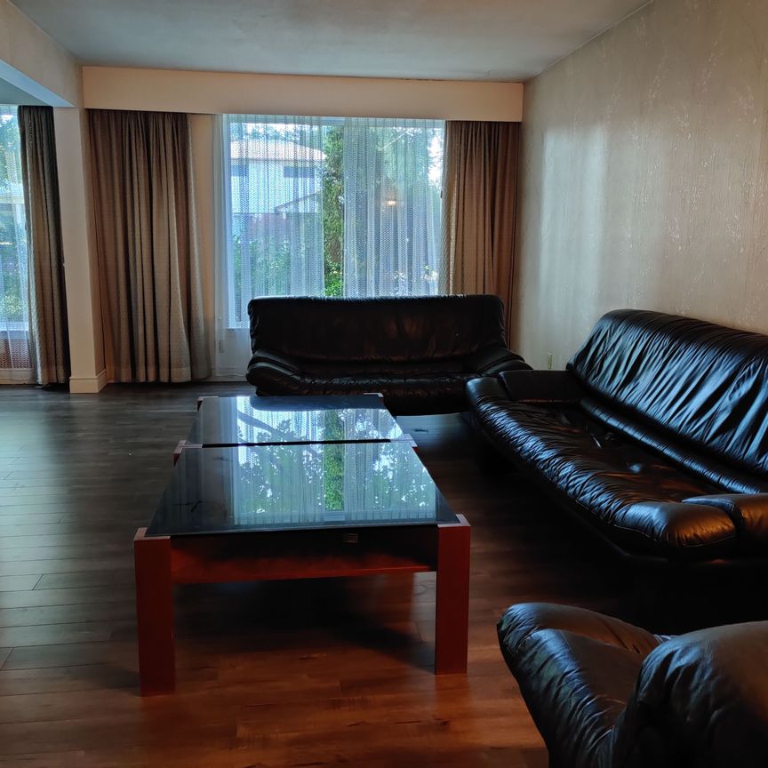 For Lease - 9 Lisburn Crescent Unit# upper, Toronto, Ontario - Photo 1