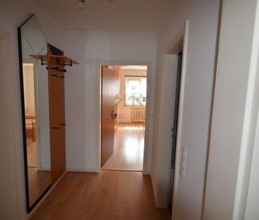 Sehr schöne, helle und geräumige 3 Zimmerwohnung mit Balkon! Gerne ... - Foto 5