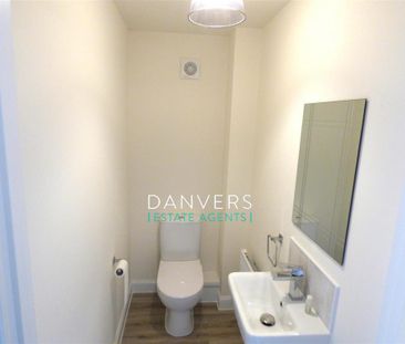 2 bedroom semi-detached house to rent - Photo 5