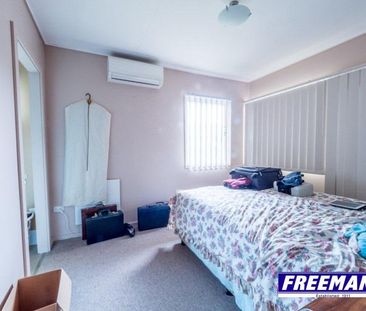 SPACIOUS 4-BEDROOM, 3-BATHROOM HOME IN AN UNBEATABLE CBD LOCATION - Photo 4