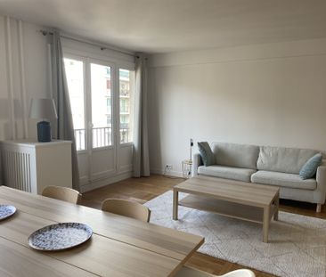 SPACIEUX 2 PIECES MEUBLE PARIS 15 ème - Photo 1