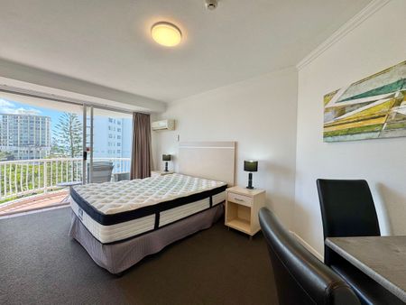 605/138 Ferny Avenue, Surfers Paradise, QLD 4217 - Photo 5