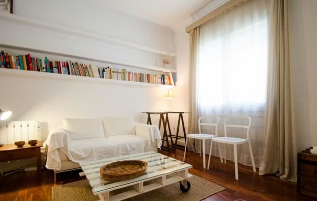 Carrer del Repartidor, Barcelona, Catalonia 08023 - Foto 1