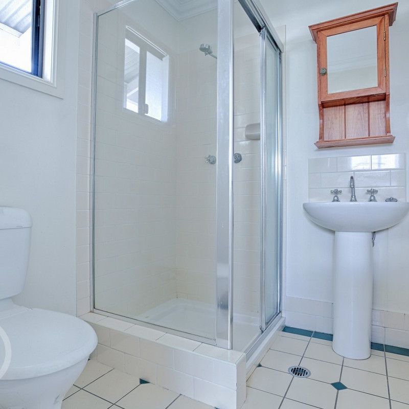 10/2 Tees Street, Yeerongpilly QLD 4105 - Townhouse For Rent | Domain - Photo 1