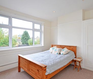 4 bedroom semi-detached house to rent - Photo 4