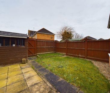 2 bedroom terraced house to rent - Photo 2