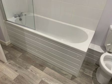 North Grange Mews,Ls6 - Photo 3