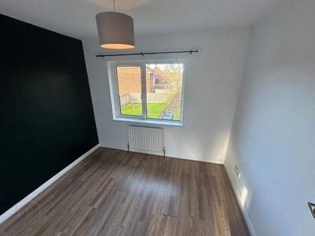 64 Maypole Park, Dromore, BT25 1SH - Photo 5