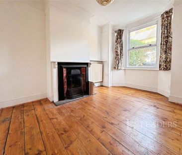 3 bedroom terraced house to rent - Photo 2