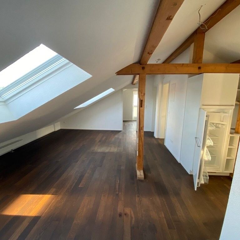 Dachwohnung sucht Bewohner - Photo 1