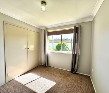 Home For Rent - Photo 3
