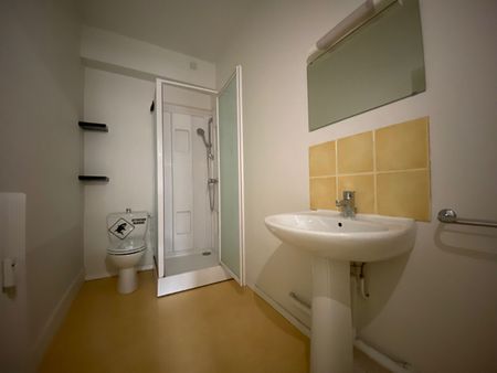 Location Appartement 1 pièce 36m² BESANCON 25000 - Photo 2