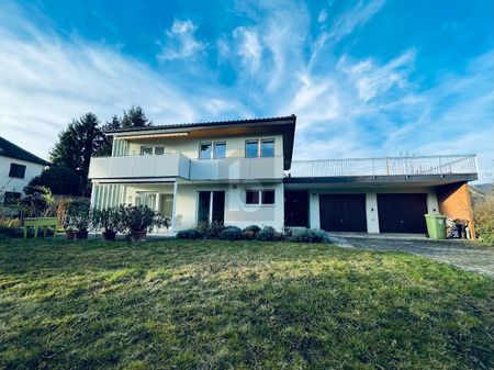 SUNNY LOCATION WITH LARGE GARDEN - Foto 5