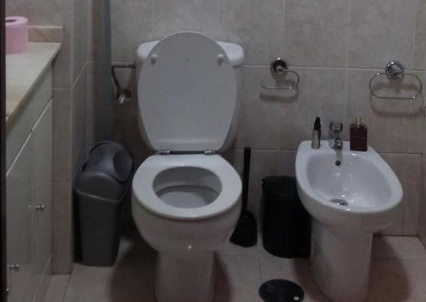 Arrendo quarto junto ao hospital Sao Joao