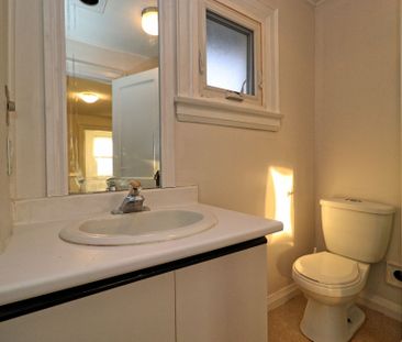 For Lease - 20 Colborne Street Unit# 1, Oshawa, Ontario - Photo 1