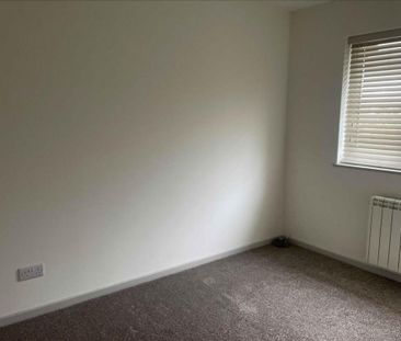 3 bedroom end of terrace house to rent - Photo 6