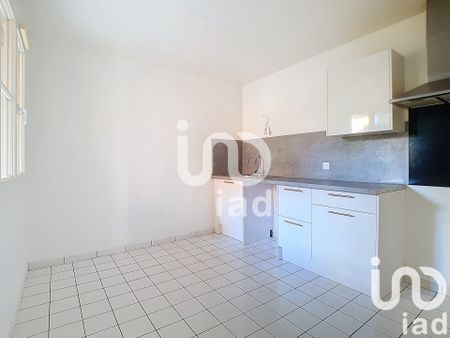 Appartement 5 pièces de 91 m² à Melun (77000) - Photo 2