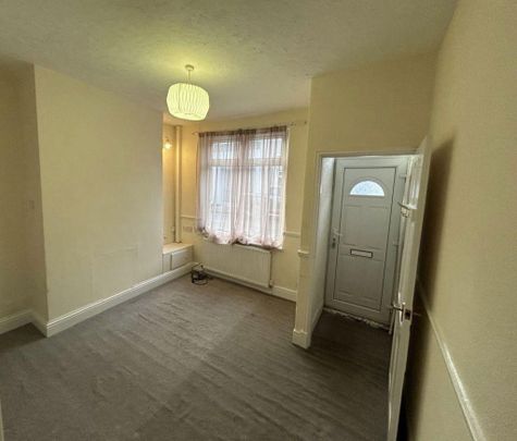 3 bedroom property to rent - Photo 1